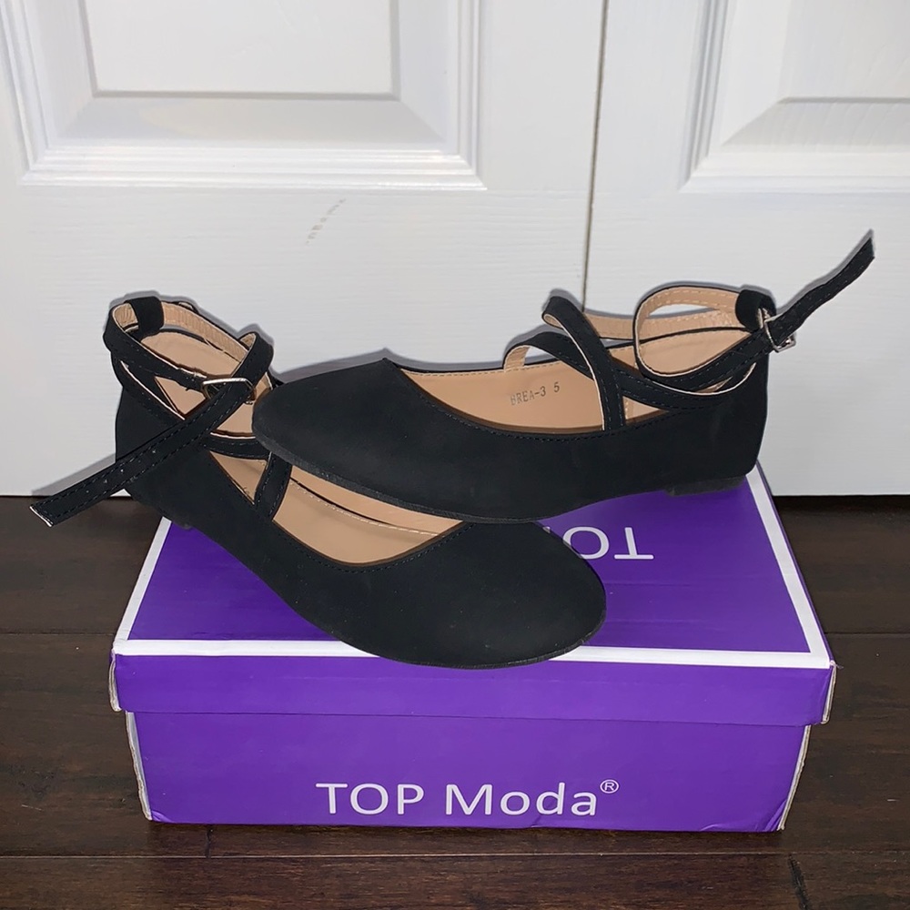 TOP MODA Women's Brea-3 Strappy Ballet Flat SIZE 5 BLACK SUEDE
